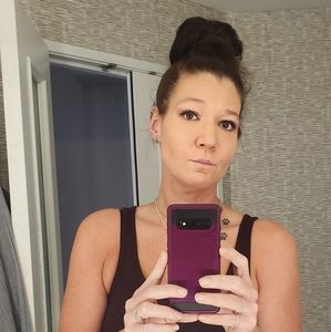 Meet your Posher, Diana